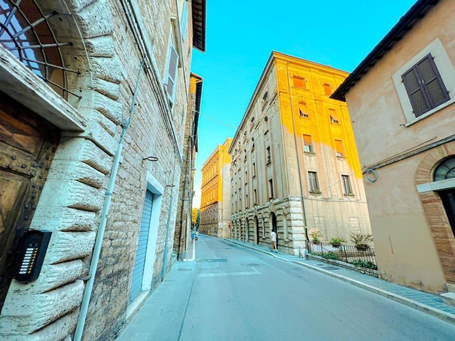 Appartamento A 2 Minuti Dal Centro Storico Perugia Exteriör bild